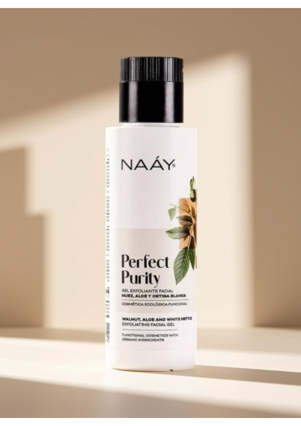 Gel exfoliante facial con cáscaras de nuez y aloe | Naáy Botanicals