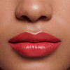 Barra de Labios Flirtation · Rojo Medio Clásico · 4gr